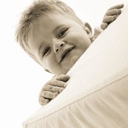 0008 p-assfoto baby-familienfotos0124 liam05 MG 7700 sepia : babyfotos, familienfotos, outdoorfotos, studiofotos