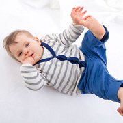 0076 p-assfoto baby-familienfotos0049 oskar 02 MG 8489 print : babyfotos, familienfotos, outdoorfotos, studiofotos